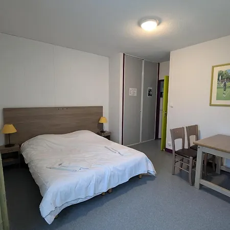 Vvf Cantal Salers Vendes Village de vacances Bassignac