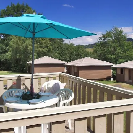 Vvf Cantal Salers Vendes Semesterpark Bassignac