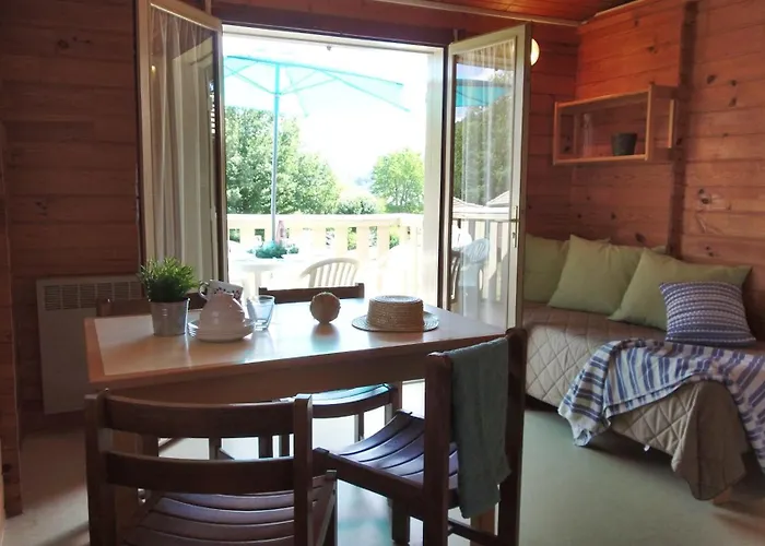 Vvf Cantal Salers Vendes База отдыха 3*