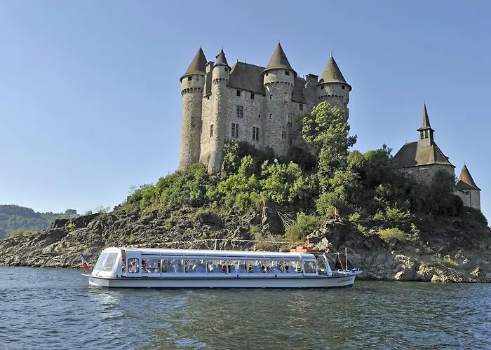 Vvf Cantal Salers Vendes 3*