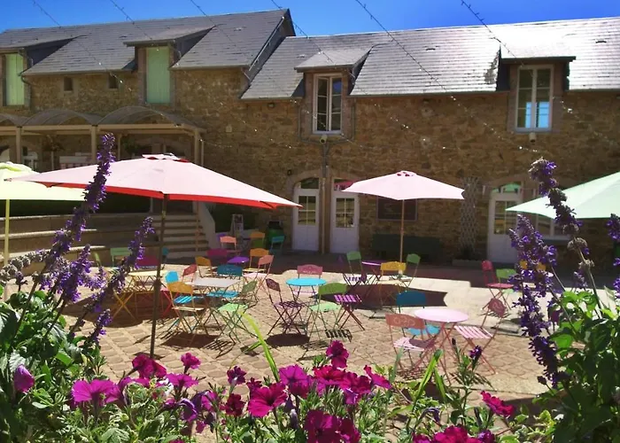 Vvf Cantal Salers Vendes Village de vacances Bassignac